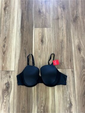 Spanx Women’s very Black II plus size bra size 42D NWT